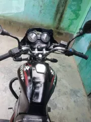 BAJAJ DISCOVER 150